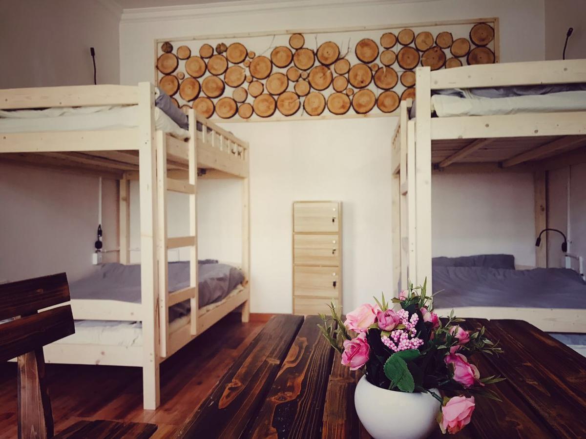 The Moon Bird Hostel シャングリラ県 エクステリア 写真